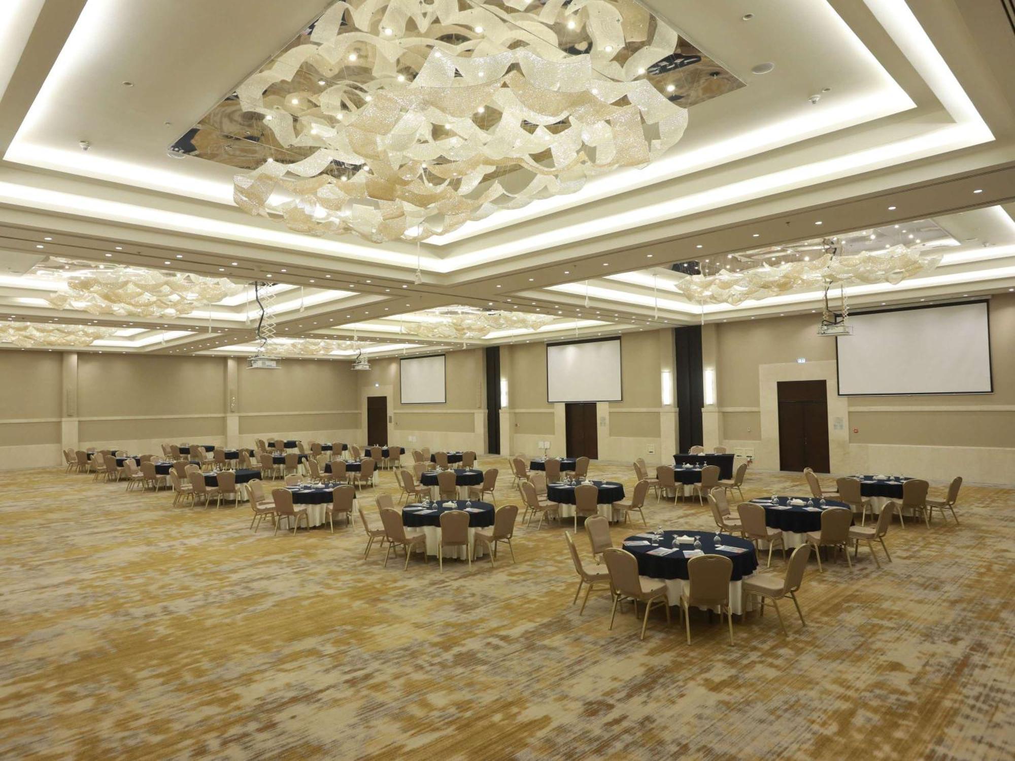 Moevenpick Hotel